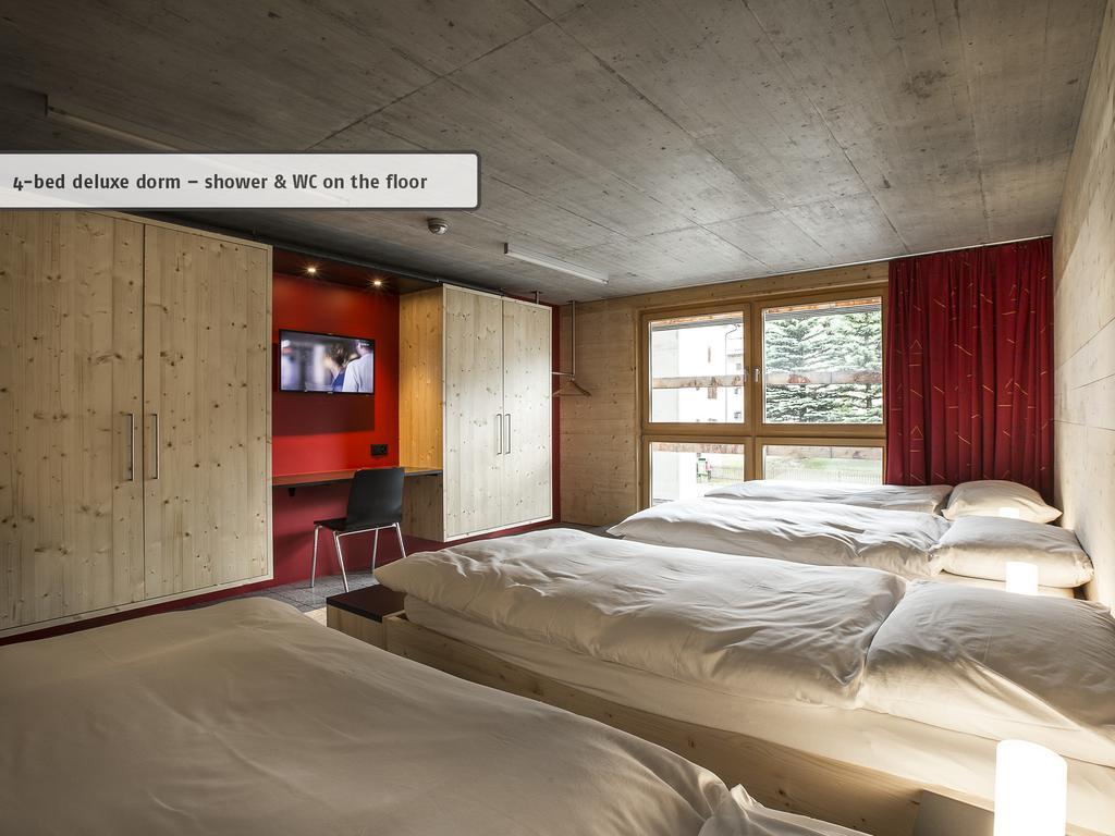 All In One Hotel - Inn Lodge / Swiss Lodge Celerina/Schlarigna Екстериор снимка